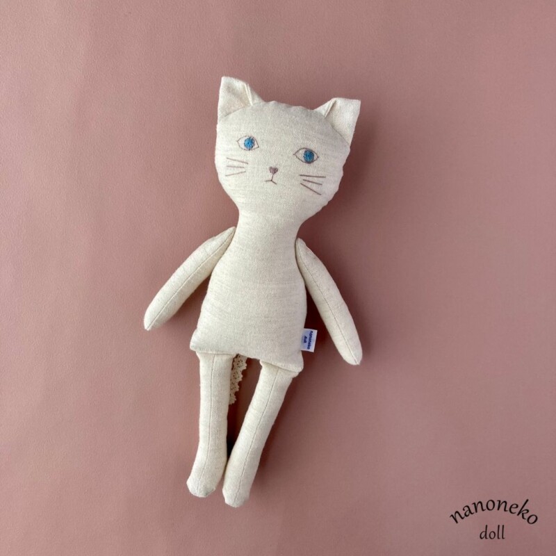 着せ替え猫人形 nanoneko doll 型紙と作り方